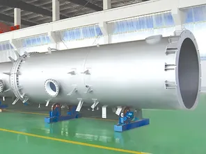Menara pencuci asam sulfat (Ø2600 × 22.000 mm) dilapisi PTFE