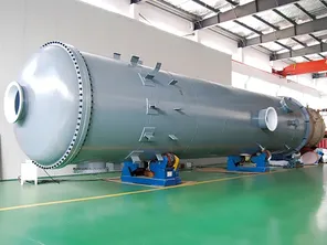 Menara asam sulfat kelas analitik (Ø2600 × 18.000 mm) dilapisi PTFE