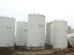 Tangki 280m³ dengan pelapisan PTFE